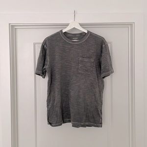 (Never worn) Old Navy Grey Garment Dye T-Shirt S